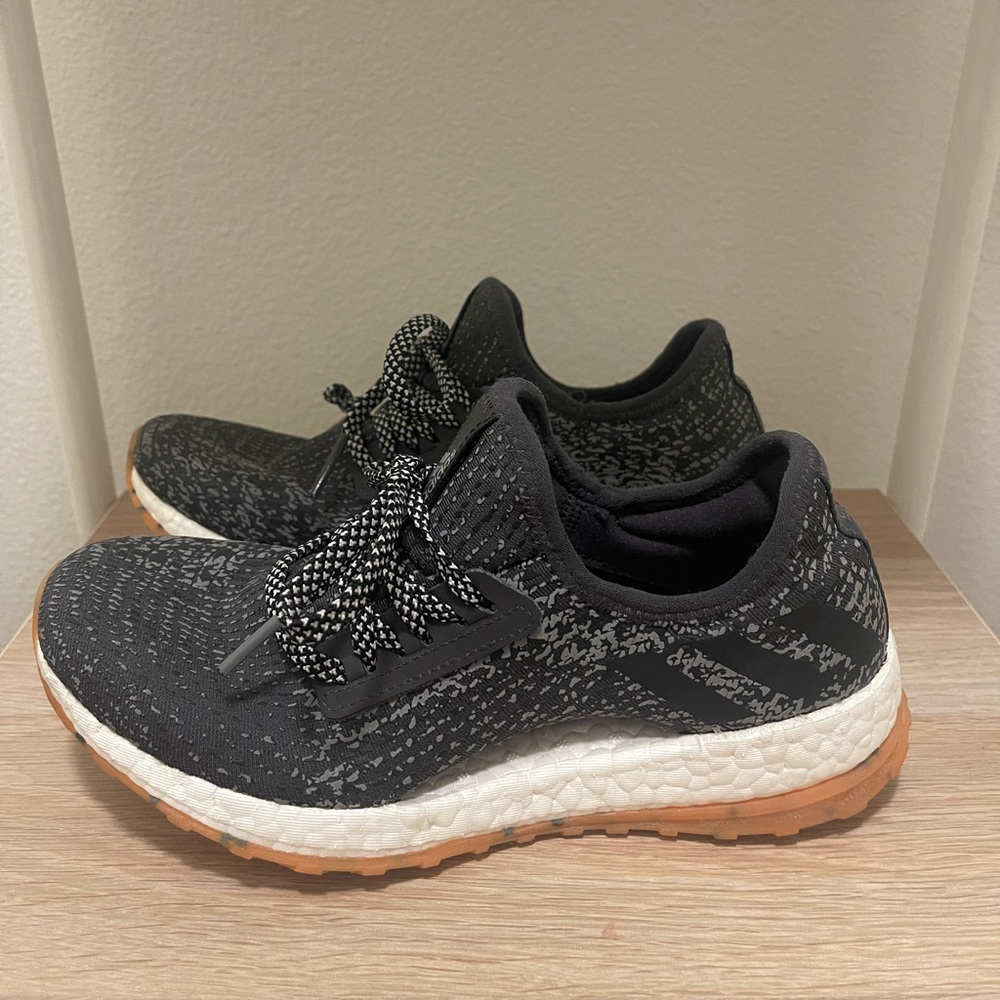 new pure boost adidas. Super comfortable.